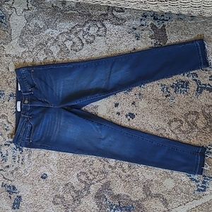 Sofia by Sofia Vergara Skinny Ankle Jeans Size 6 in great pre-owned condition.
